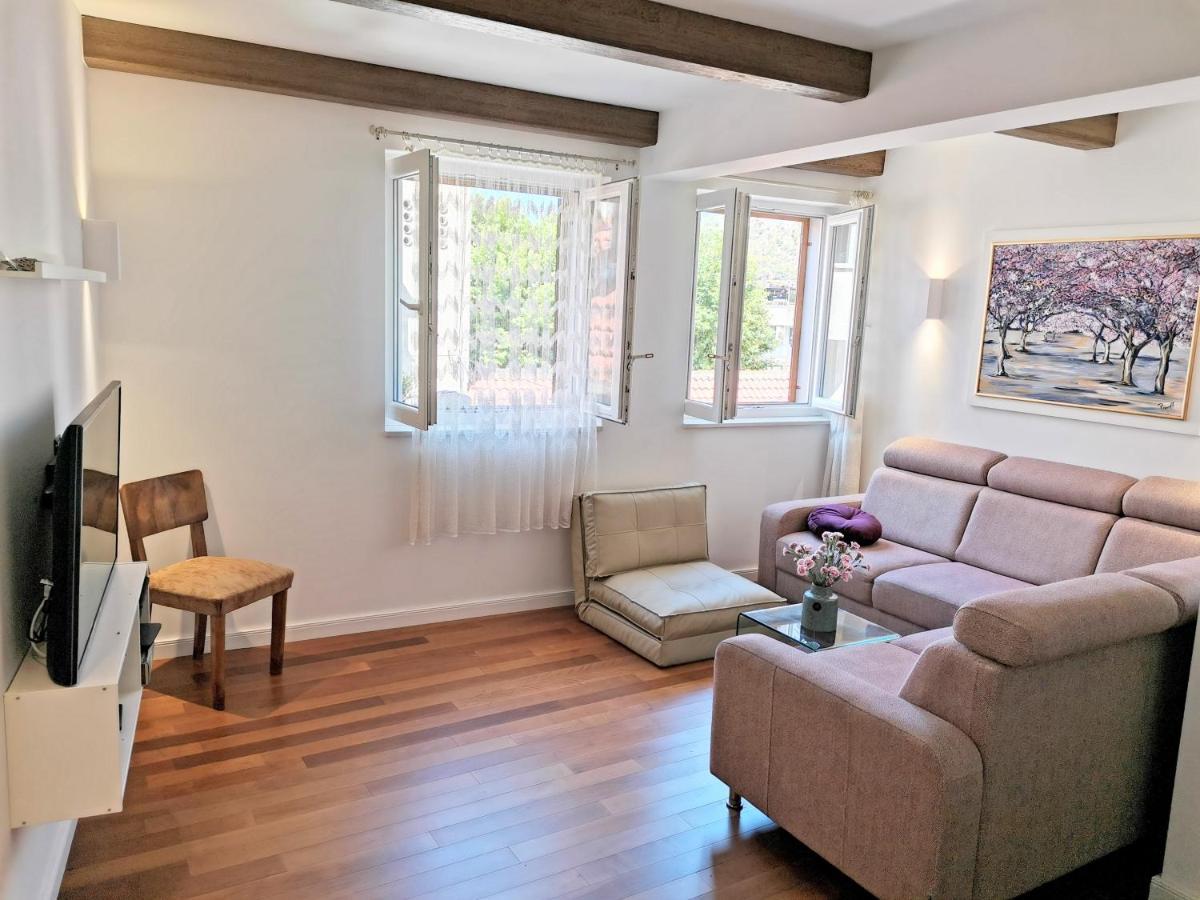 Apartman R.R. Omiš Exteriér fotografie