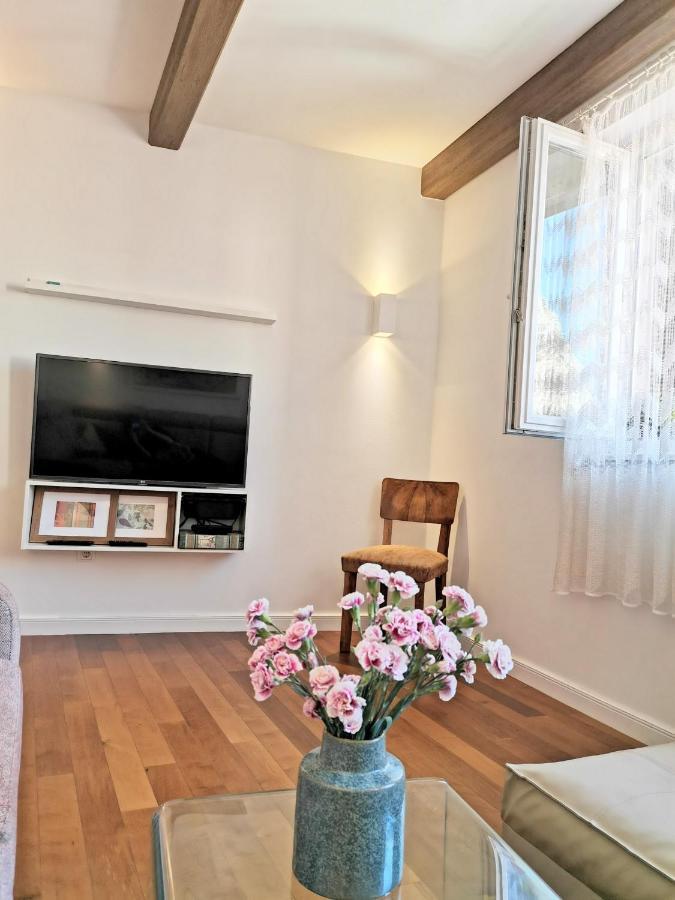 Apartman R.R. Omiš Exteriér fotografie