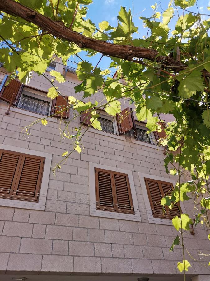 Apartman R.R. Omiš Exteriér fotografie
